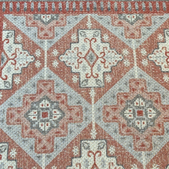 Geometric Scatter Rug! - Picture 6 of 14